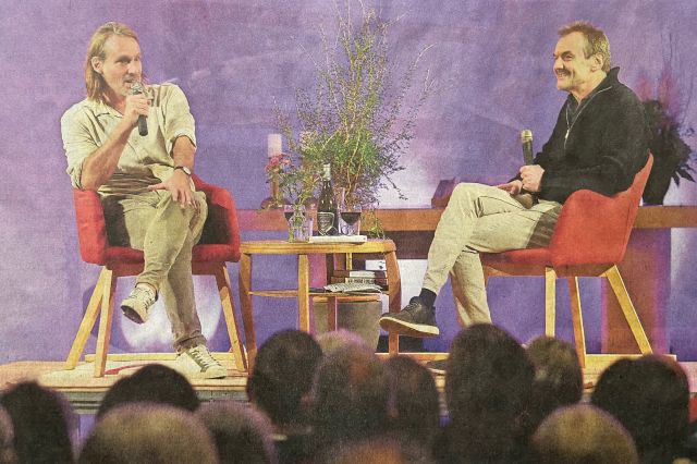 Mehr über den Artikel erfahren Richard David Precht